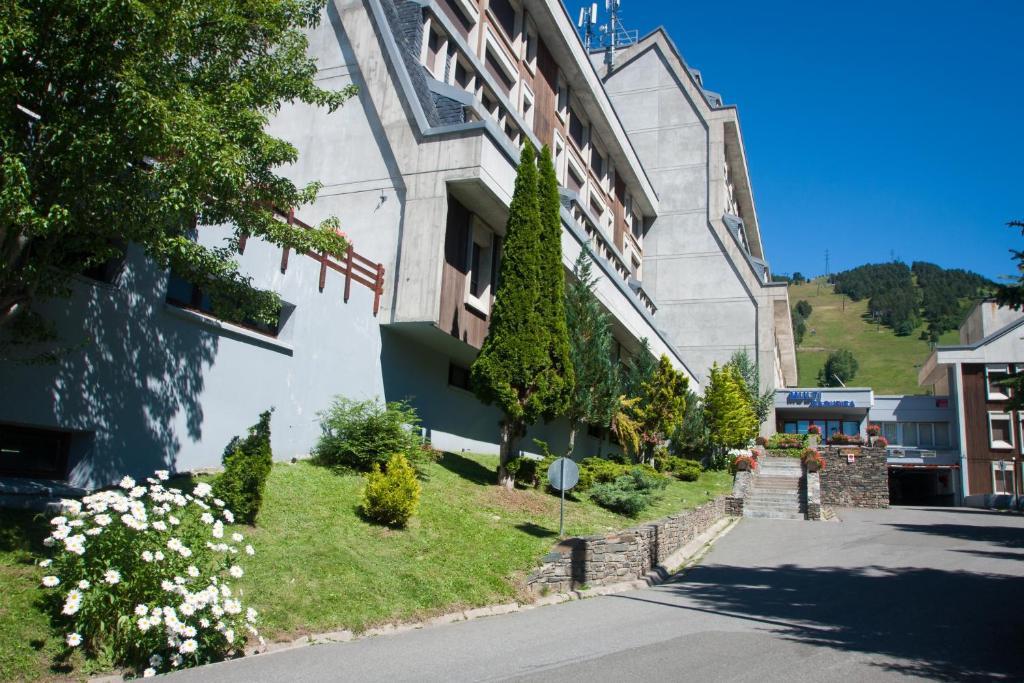 Apartamentos Multibaqueira Baqueira Beret Zewnętrze zdjęcie